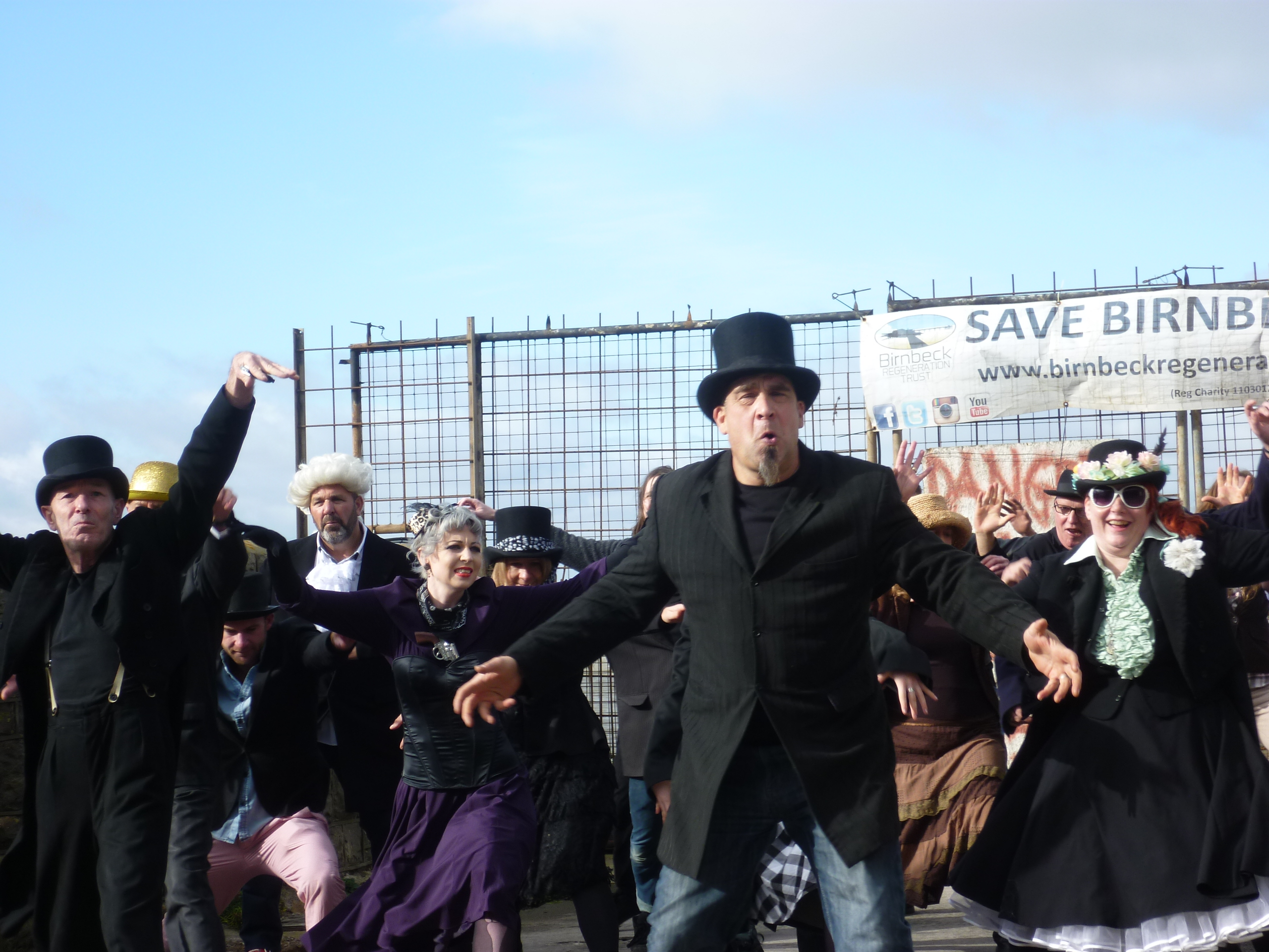 Dry White Bones #008